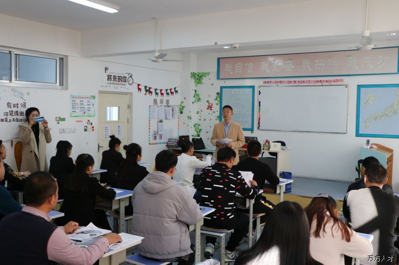 02老师讲解文件材料01.JPG